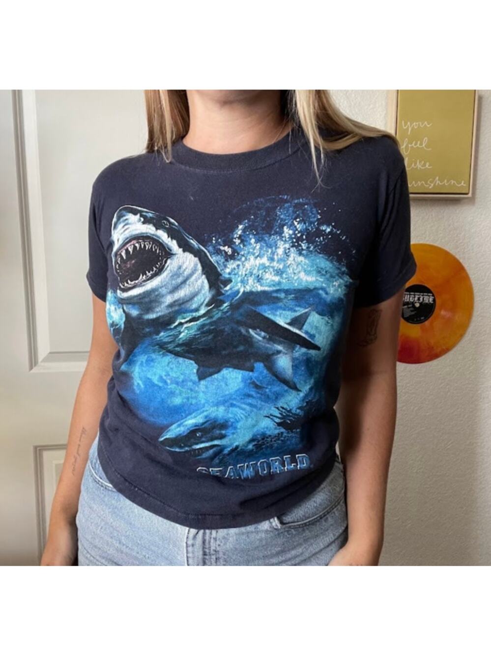Vintage Y2K Seaworld Anvil Navy Blue Shark Graphic Baby T Sz M